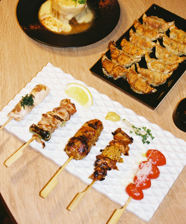 ノノトリスタンド アカサカミツケ